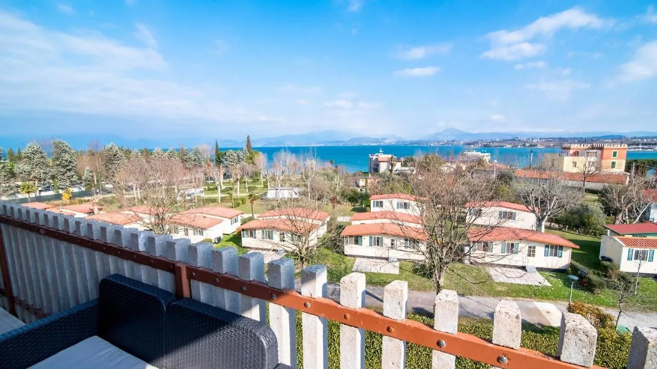 Stay-With-Us Appartments Peschiera del Garda Apartment