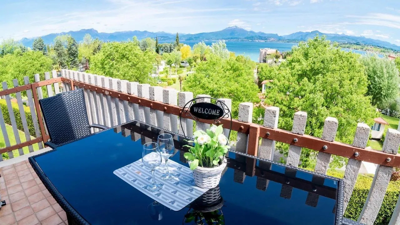 Stay-With-Us Appartments Peschiera del Garda Apartment