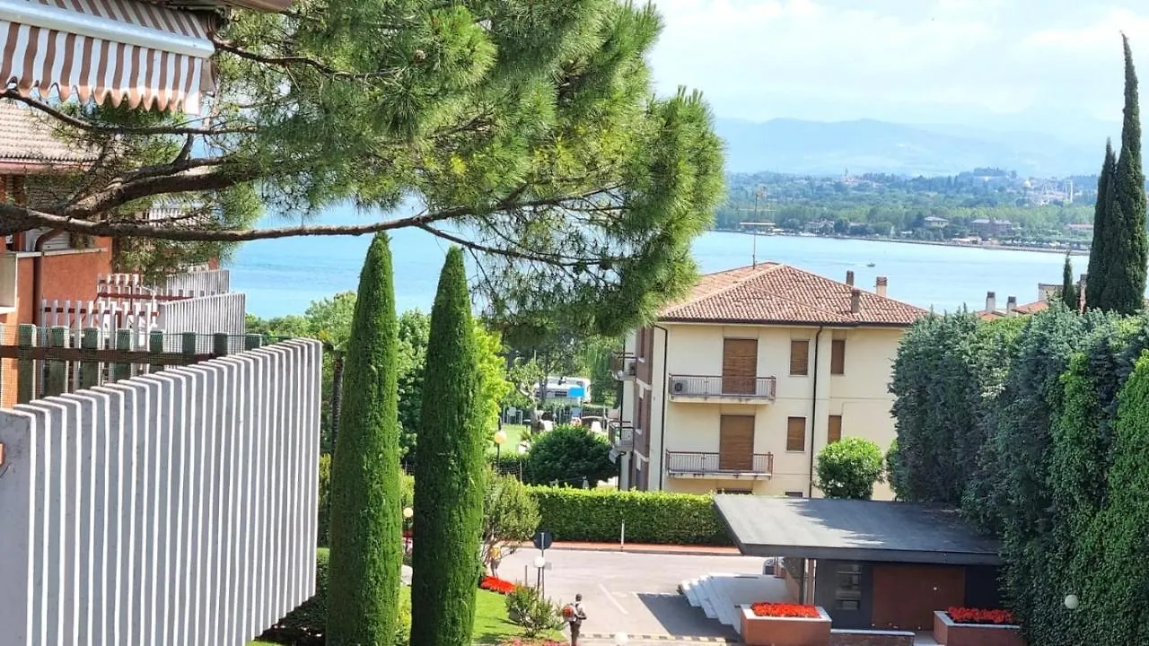 Stay-With-Us Appartments Peschiera del Garda Italy