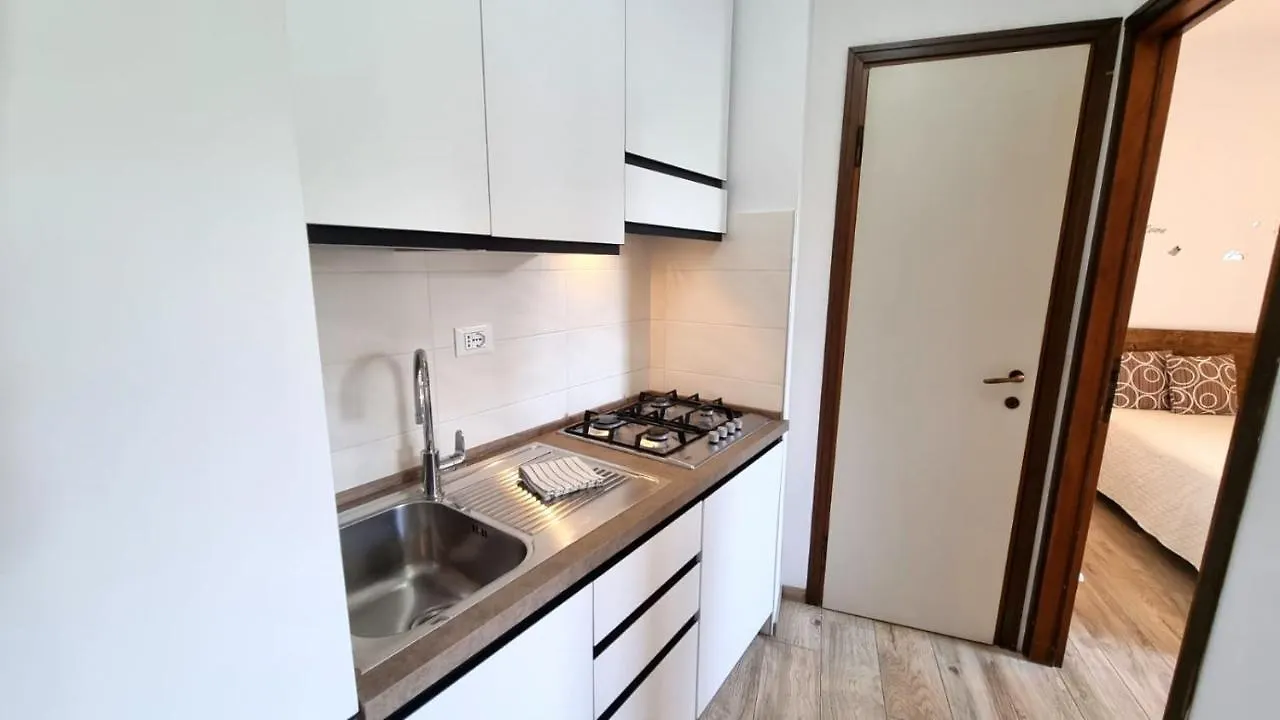 Stay-With-Us Appartments Peschiera del Garda 0*,  Italy