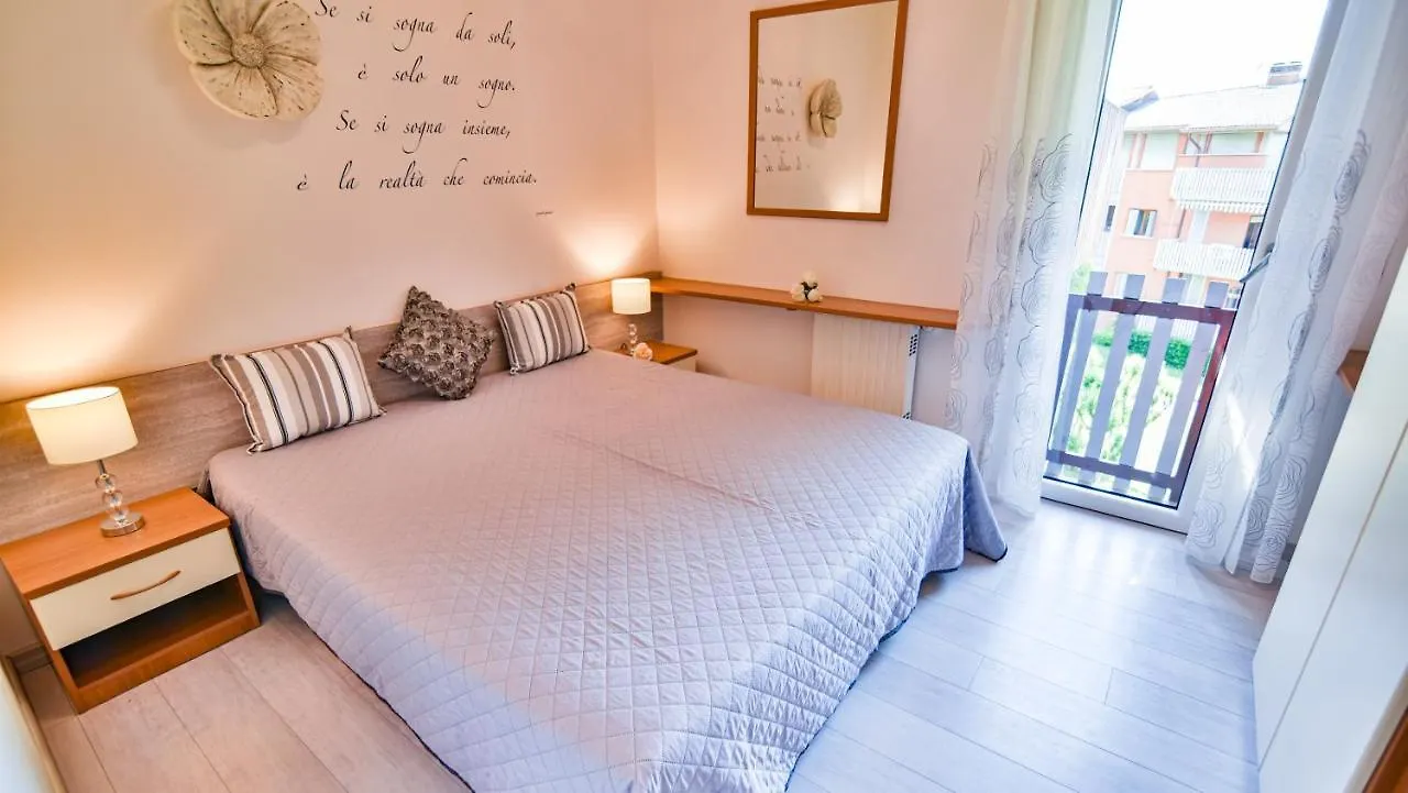 Stay-With-Us Appartments Peschiera del Garda 0*,  Italy