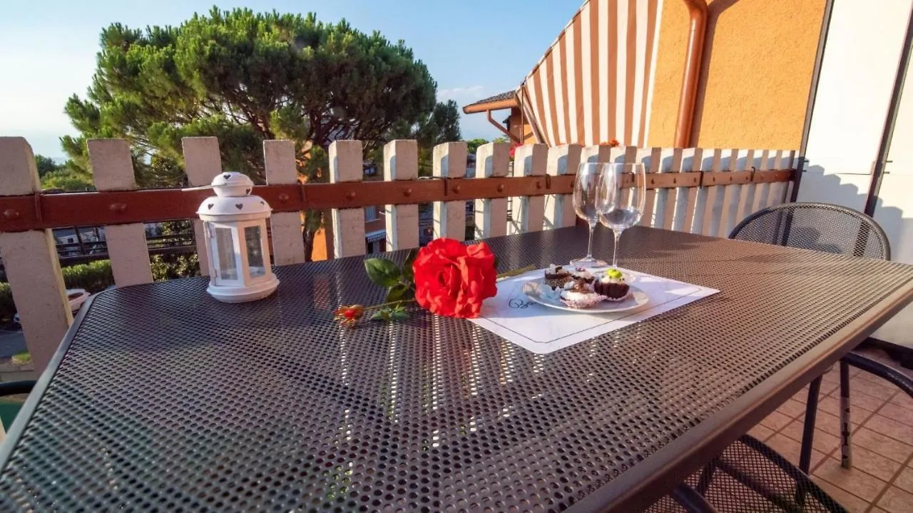 Stay-With-Us Appartments Peschiera del Garda Apartment