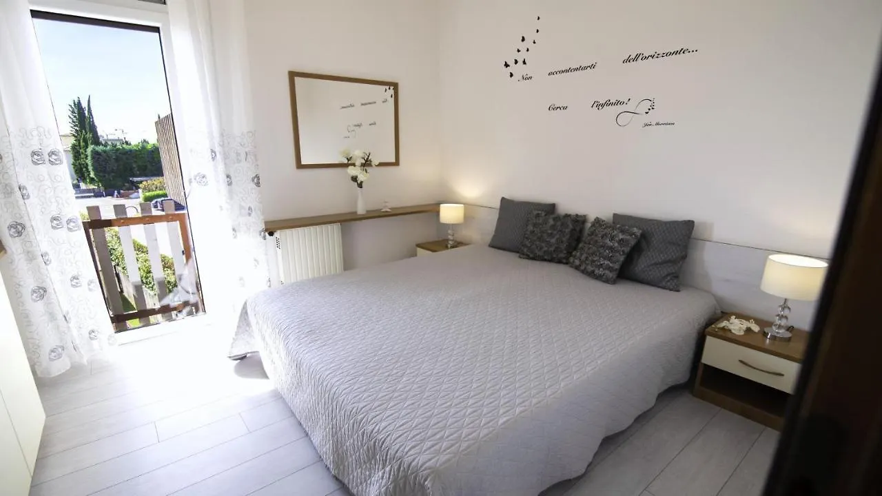 Stay-With-Us Appartments Peschiera del Garda 0*,  Italy